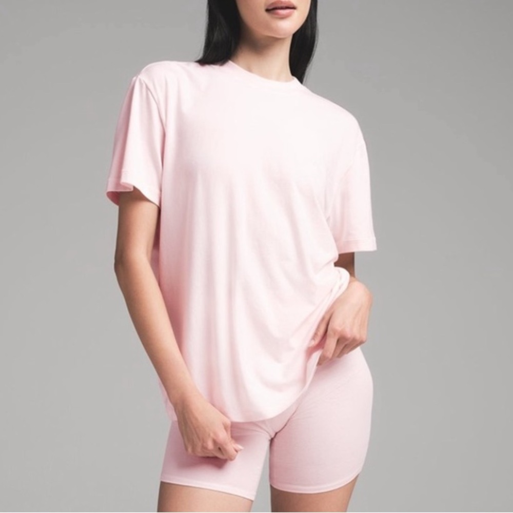 Skims Boyfriend T-Shirt Barely Pink Size Small